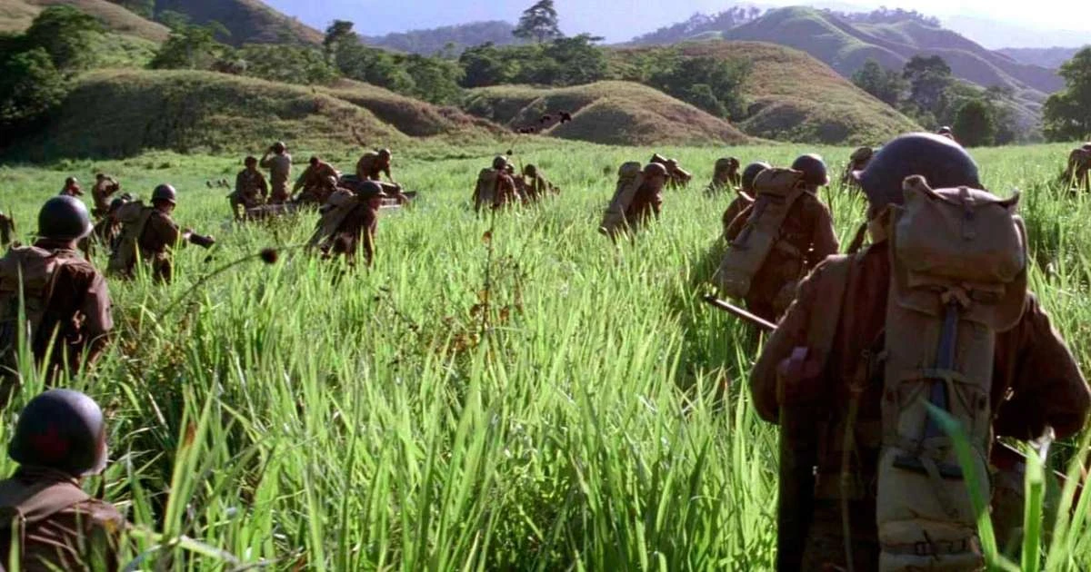 Várias superestrelas foram cortadas dessa obra-prima do cinema de guerra depois de já terem filmado suas cenas