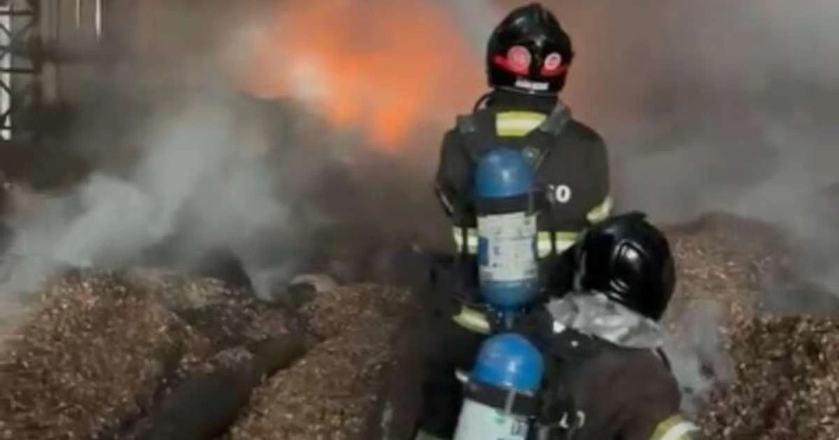 Explosão e incêndio em fábrica no interior de SP deixam um morto e doze feridos