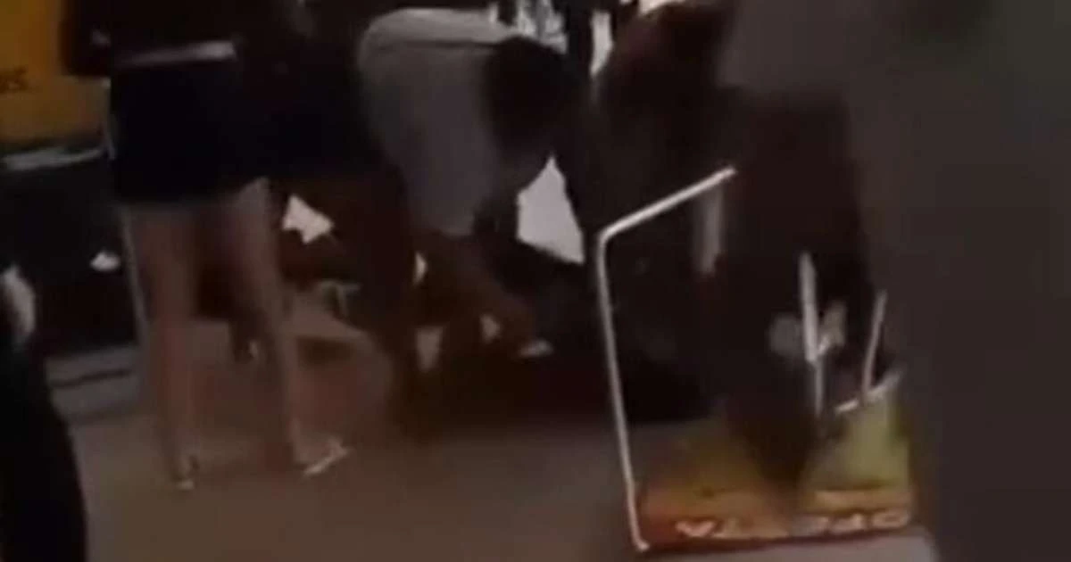 Suposto furto no Carrefour em Porto Alegre, termina em briga entre seguranças, policiais e 6 pessoas da mesma família