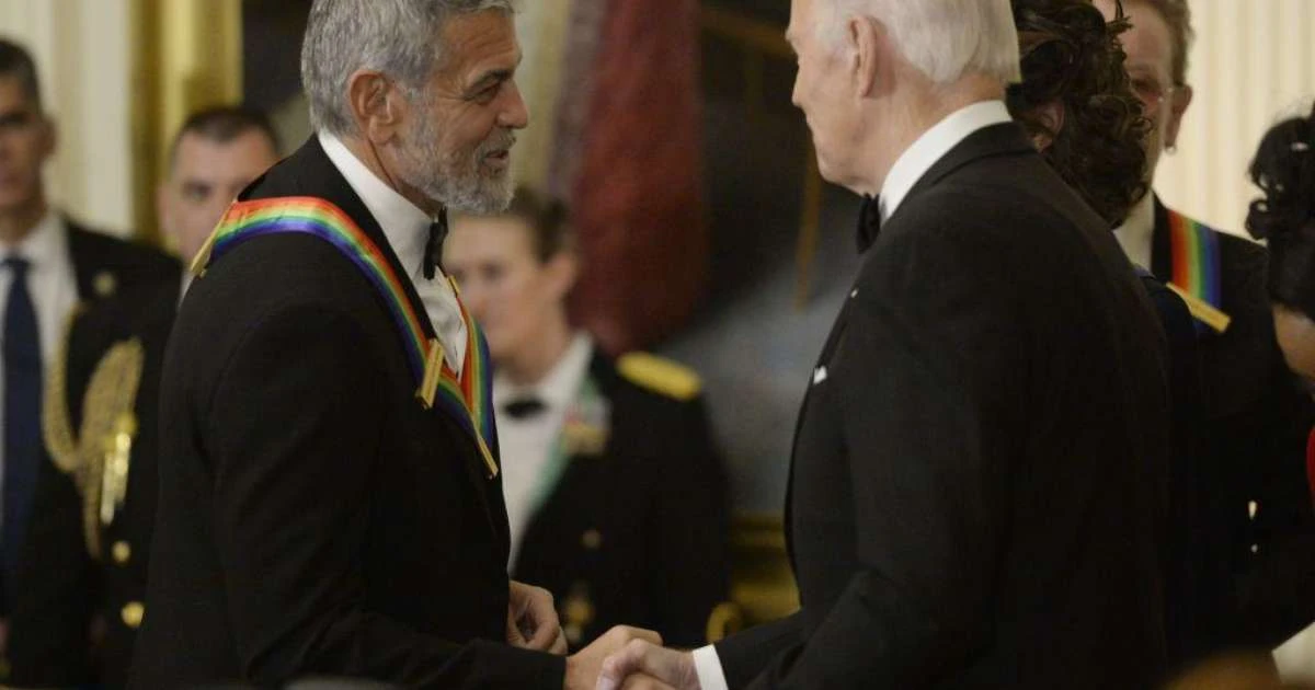Biden não reconheceu George Clooney em evento de campanha, diz livro que acusa assessores de 'encobrir' problemas de saúde