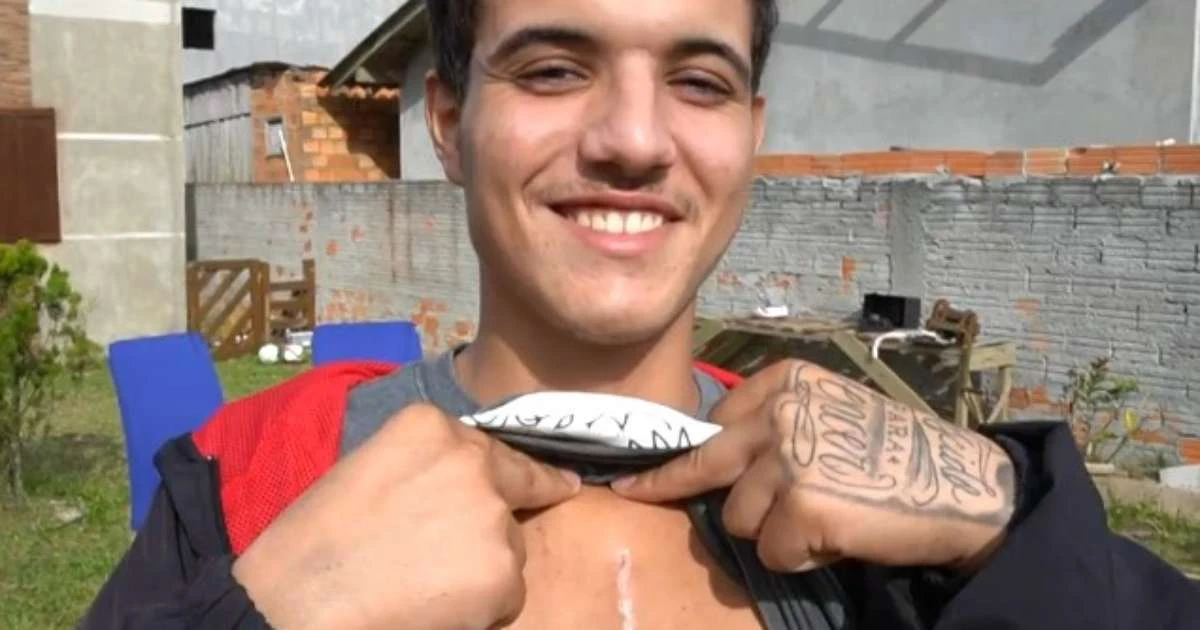 Jovem escapa da morte após ter prego cravado no peito: 'Foi um milagre'