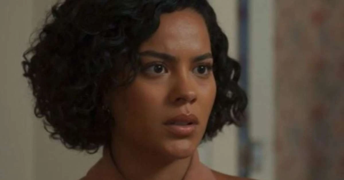 Bella Campos chora ao recordar de críticas e desafios em 'Vale Tudo'
