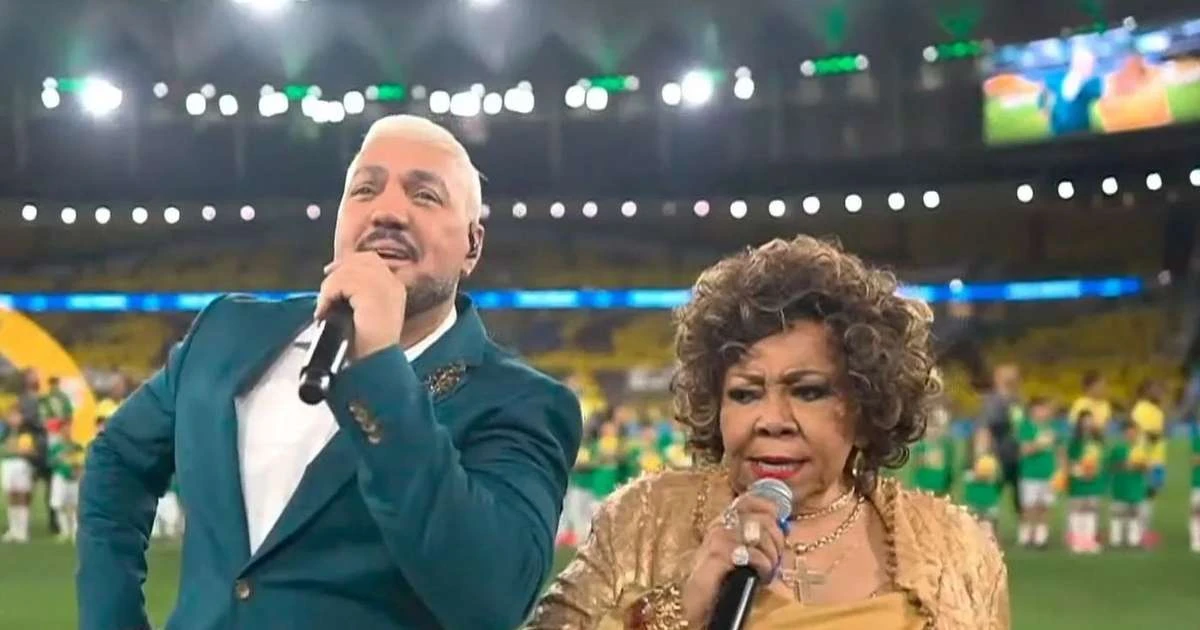 Hino Nacional vira polêmica em jogo do Brasil e Alcione aponta o culpado pela confusão... e você deve ter em casa!