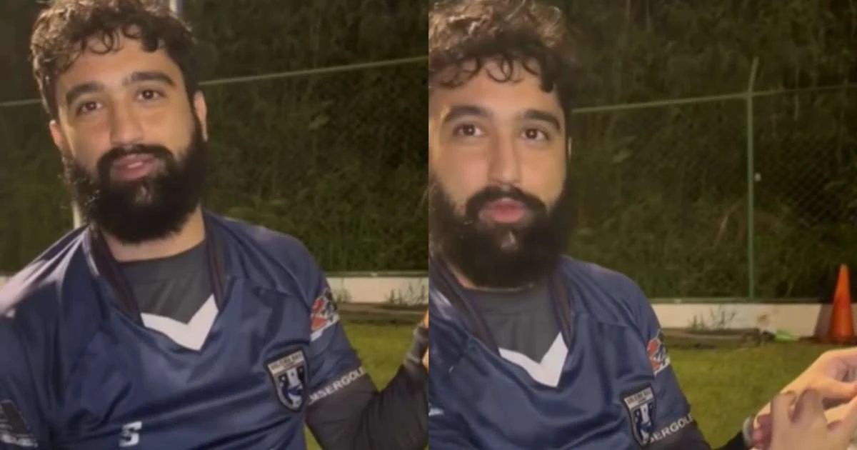 Goleiro com seis dedos impressiona ao mostrar luva personalizada; veja!