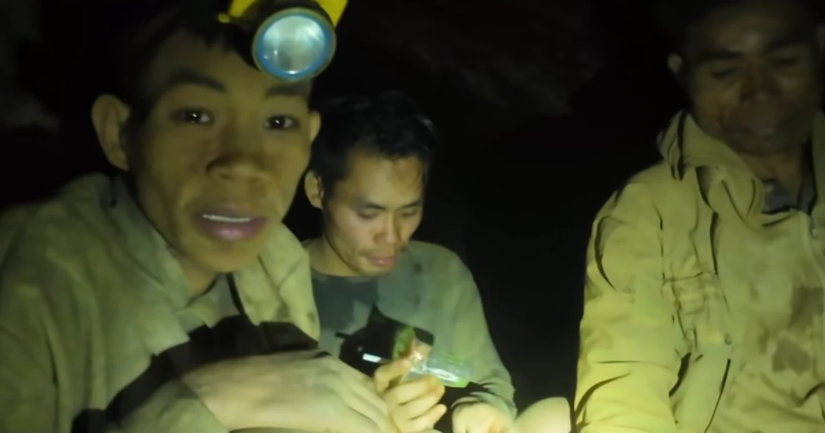 'Não precisa se preocupar, mãe': sobreviventes presos em caverna no Laos mandam recado para família