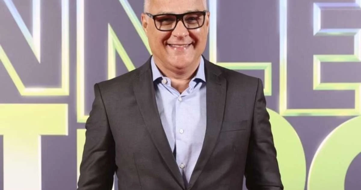 Ex de Patrícia Poeta, diretor anuncia que deixa uma de suas funções na Globo