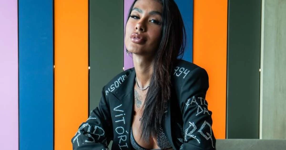 Pocah fere o olho em acidente e cancela show: 'Não aconteceu o pior'; entenda o ocorrido