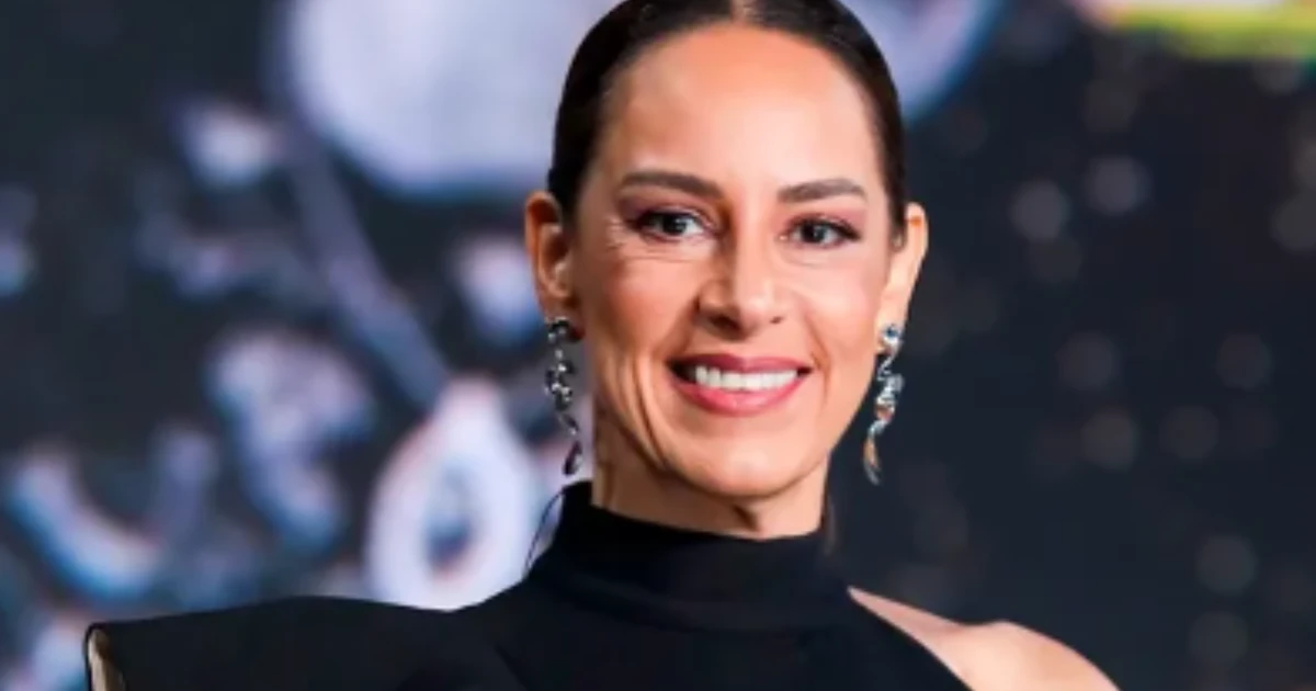 Silvia Abravanel revela paixão inusitada: 'Tenho 10 cobras de estimação'