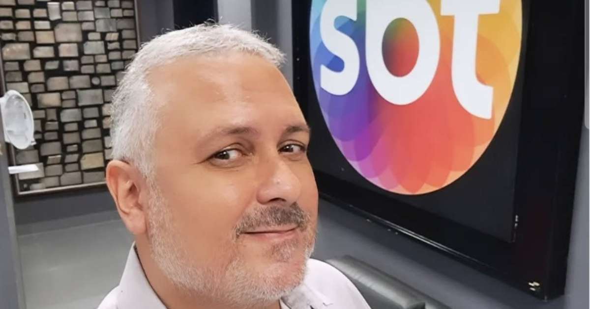 Repórter demitido do SBT reage com música gospel e mensagem de superação