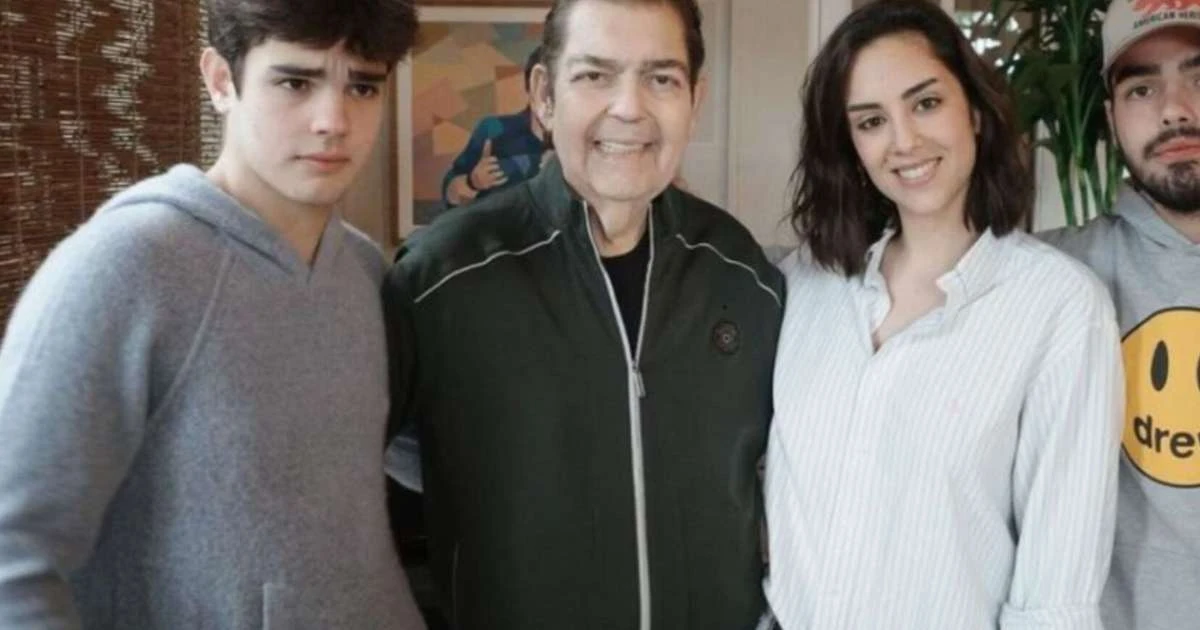 'Melhor que poderia': filho de Faustão emociona com homenagem no Dia dos Pais em meio à batalha do apresentador pela saúde