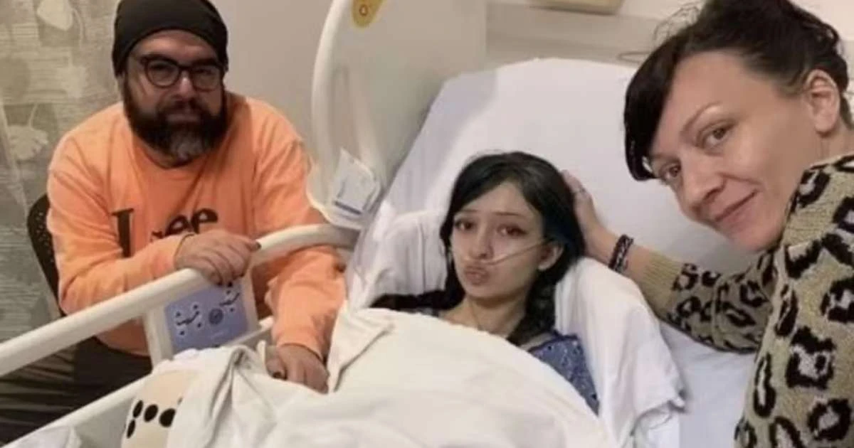 Adolescente sofre com infecção após usar vape para impressionar garoto