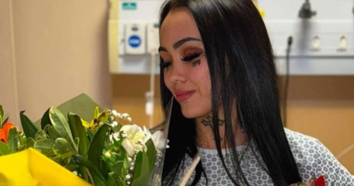 Famosa rompe o silêncio após ser esfaqueada 9 vezes pelo ex: 'Segunda chance'