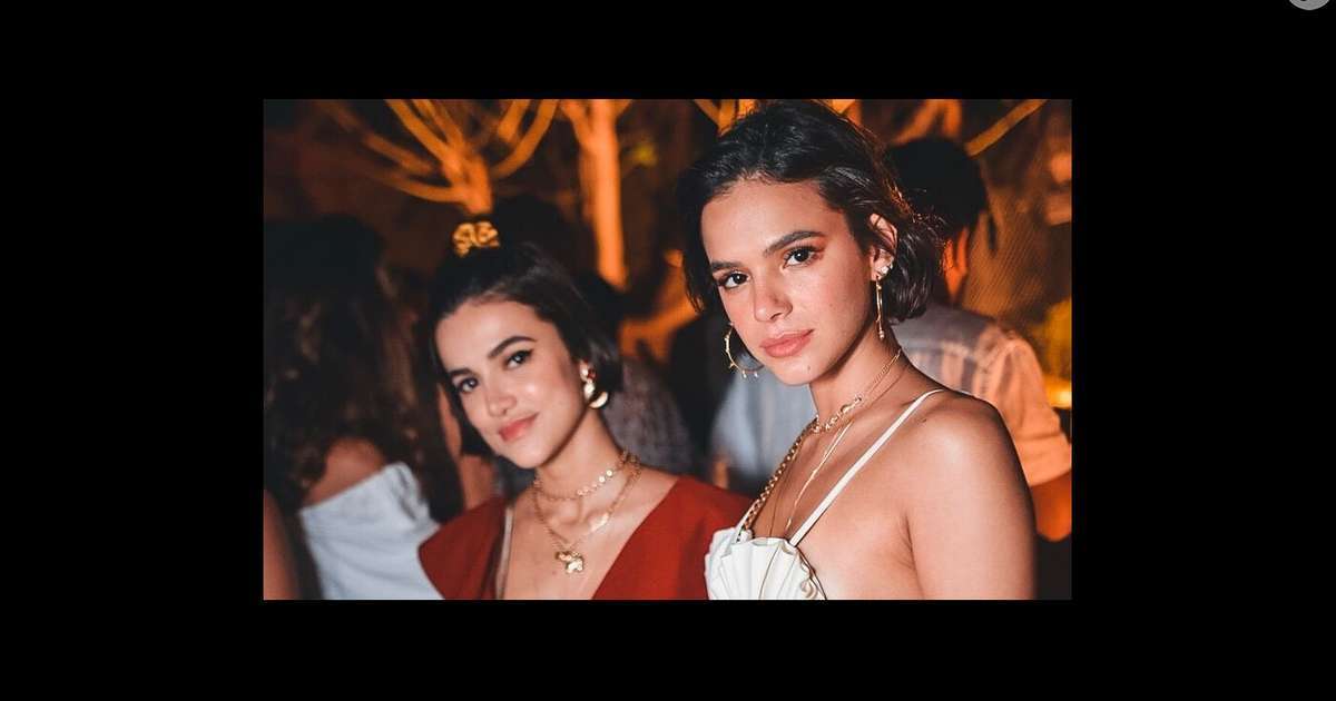 Choque de Bruna Marquezine ao ver Manu Gavassi grávida de 5 meses faz web especular afastamento: 'Parece que não sabia'