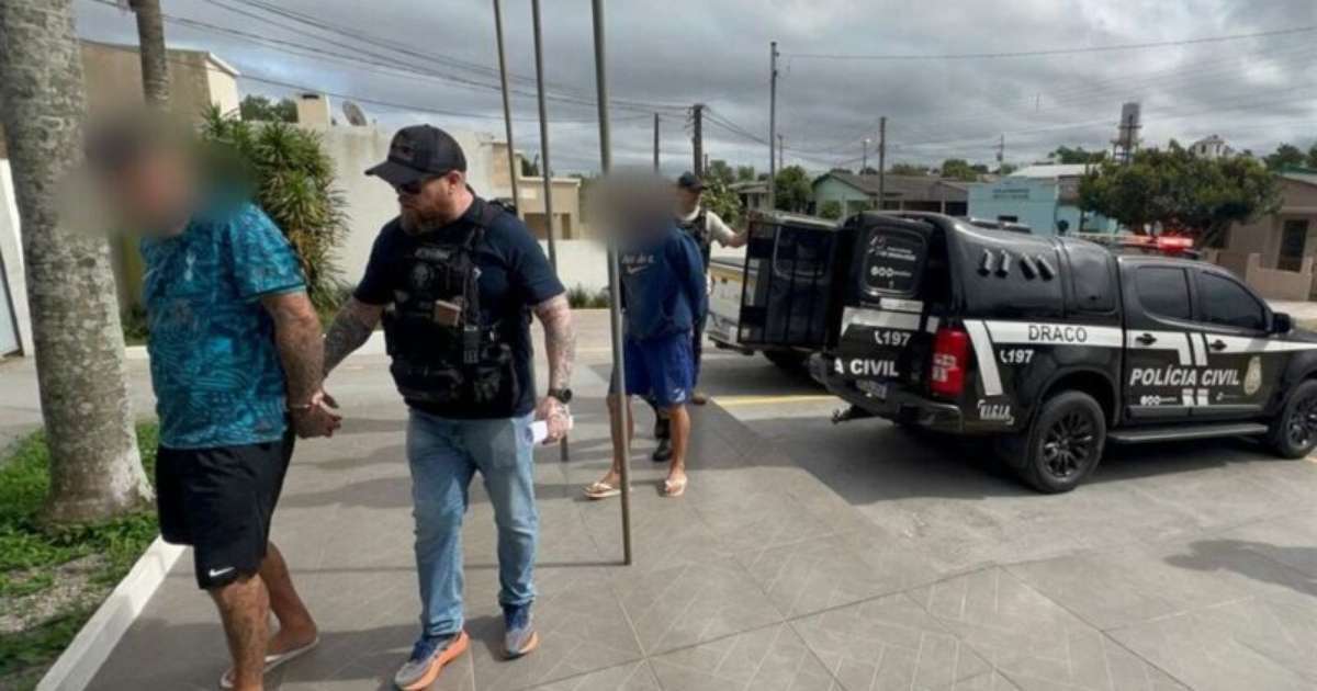 Dupla é presa com arma usada em homicídio após invadir residência no RS