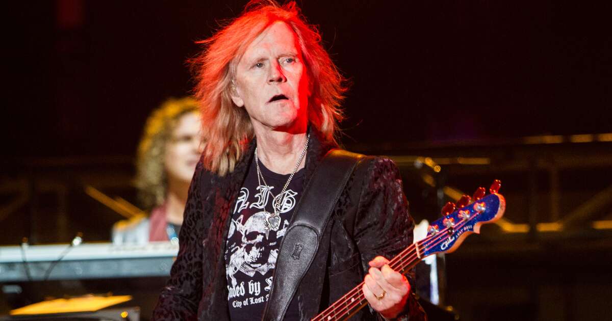 Tom Hamilton, do Aerosmith, fala sobre o futuro da banda e recuperação de Steven Tyler: 'é um grande e 'se''