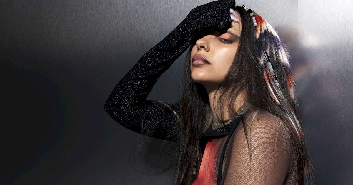 Jade lança a inédita o electro pop de 'IT Girl'