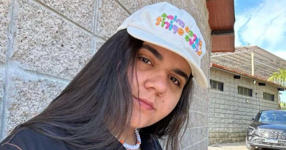Yasmin Santos passa mal, é levada ao hospital e surpreende com atitude após alta