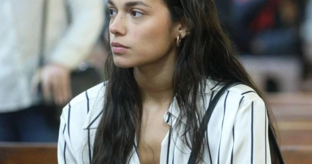 Dor do luto! Nora de Preta Gil, ex-BBB Alane chora em missa de sétimo dia da cantora