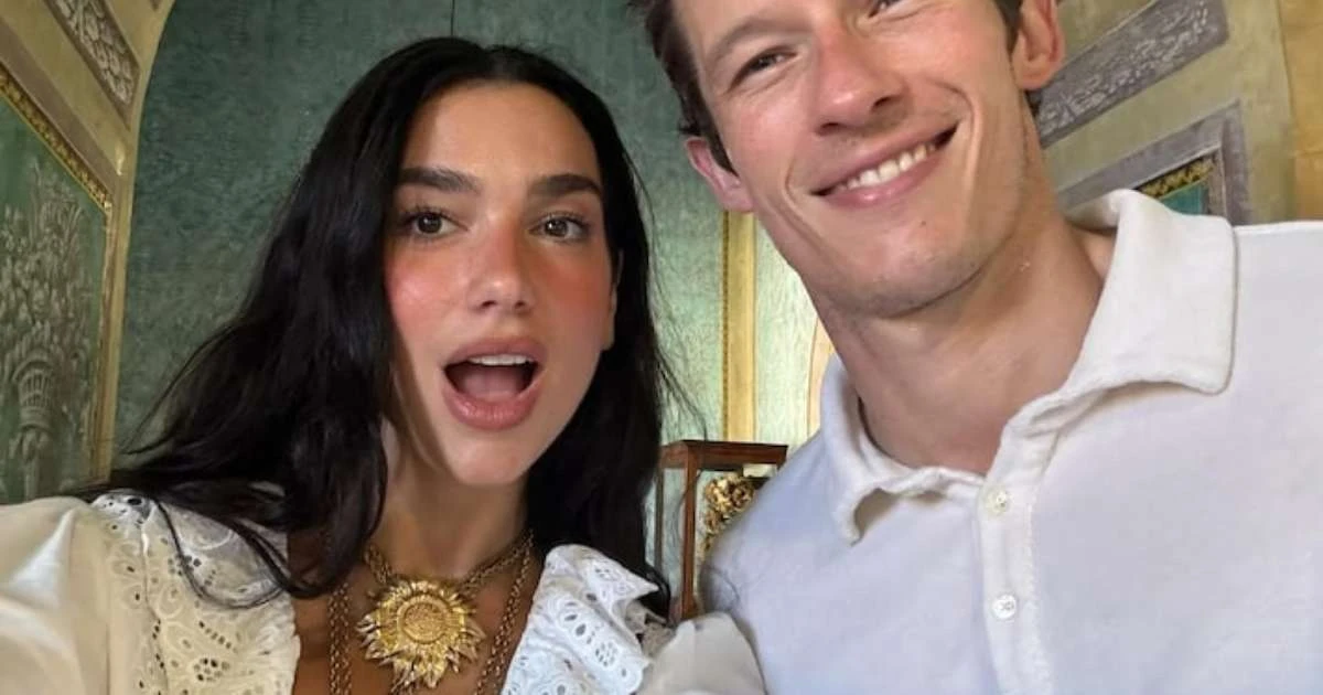 Dua Lipa mostra fotos do casamento intimista com Callum Turner; veja