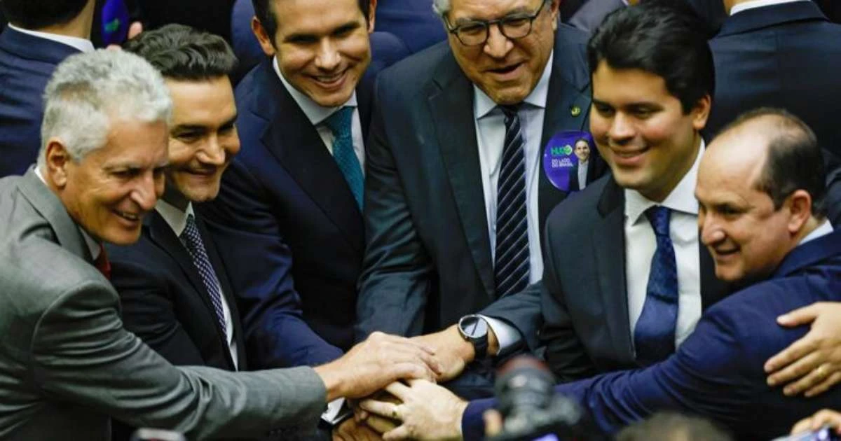 Brecha no Orçamento permite 'desvio' de R$ 19,9 bilhões em emendas para 4 mil cidades