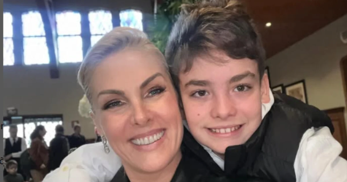 Filho de Ana Hickmann faz pedido para o casamento religioso da mãe: 'Eu que vou'