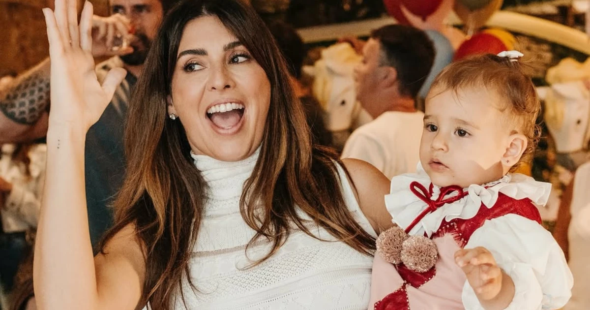 Fernanda Paes Leme revela que amigos se afastaram após ela se tornar mãe: 'Pararam de me procurar'