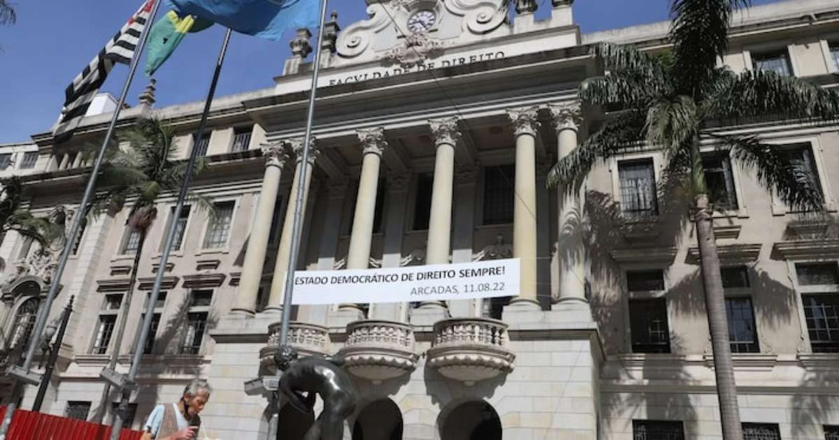 USP concede diplomas póstumos a alunos mortos pela ditadura