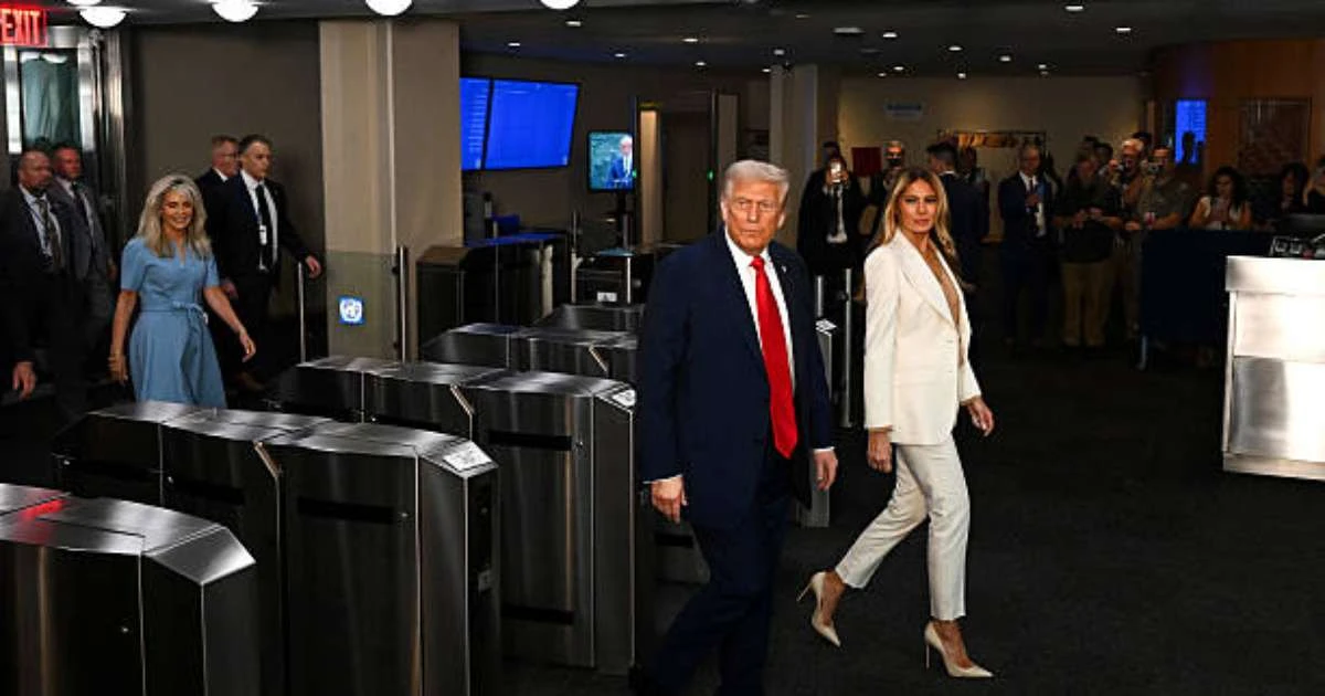 Trump chega à ONU enquanto Lula discursa e perde início da fala do brasileiro