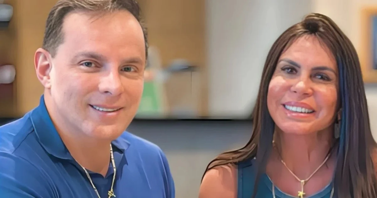 Após rejuvenescimento íntimo, Gretchen diz que vida a dois 'melhorou muito'