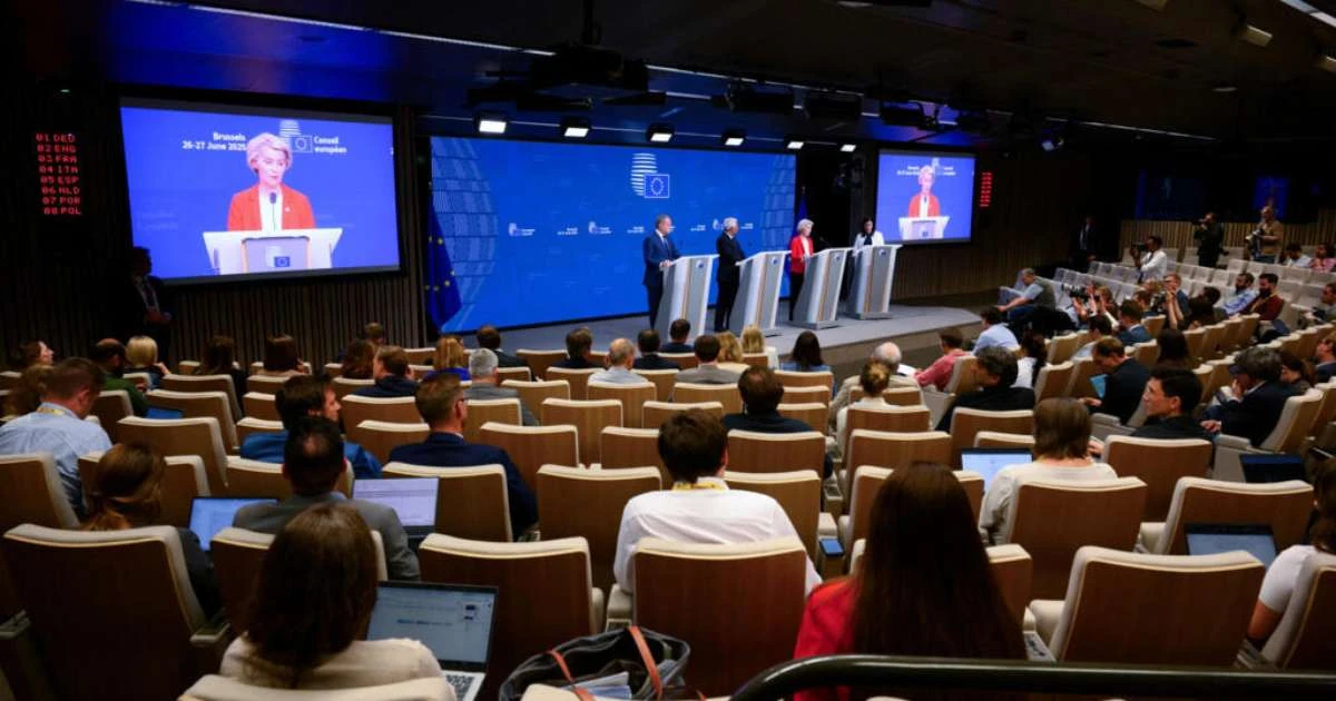 Cúpula da UE termina com críticas da Espanha à inação frente a Israel e extensão de sanções contra a Rússia.
