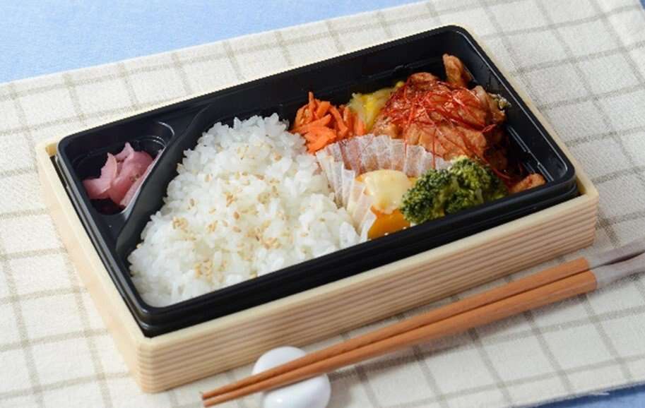 ナチュラルローソン、肉を使わない「焼肉風弁当」発売　副菜にもプラントベースフードを使用