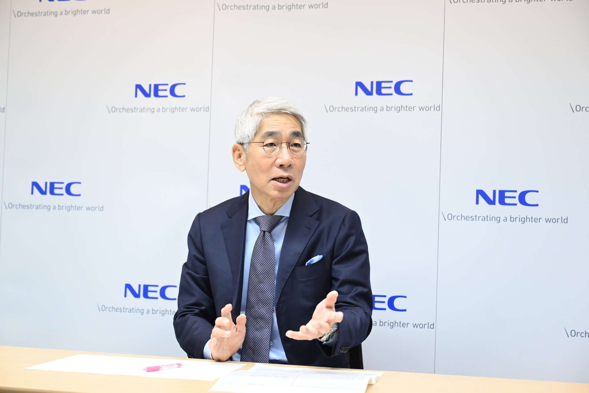 NEC森田社長に聞く「2025年の投資戦略」　BluStellarとDX人材活用はどうなる？