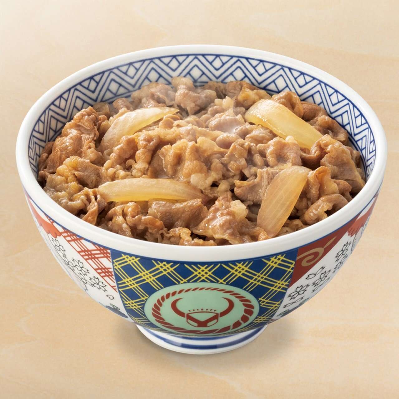 脱「牛丼一本足」進める吉野家　カレー、から揚げ、おにぎり、ラーメン、どこまで広がる？