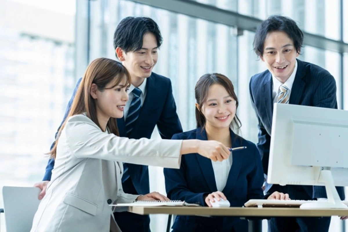 よく使用する生成AIツール　1位「ChatGPT」、2位と3位は？