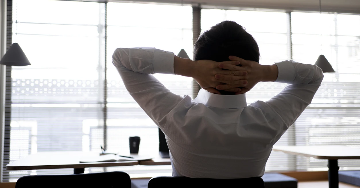 会社を辞めたくなる時期は「3年目」「5～7年目」　その理由は？