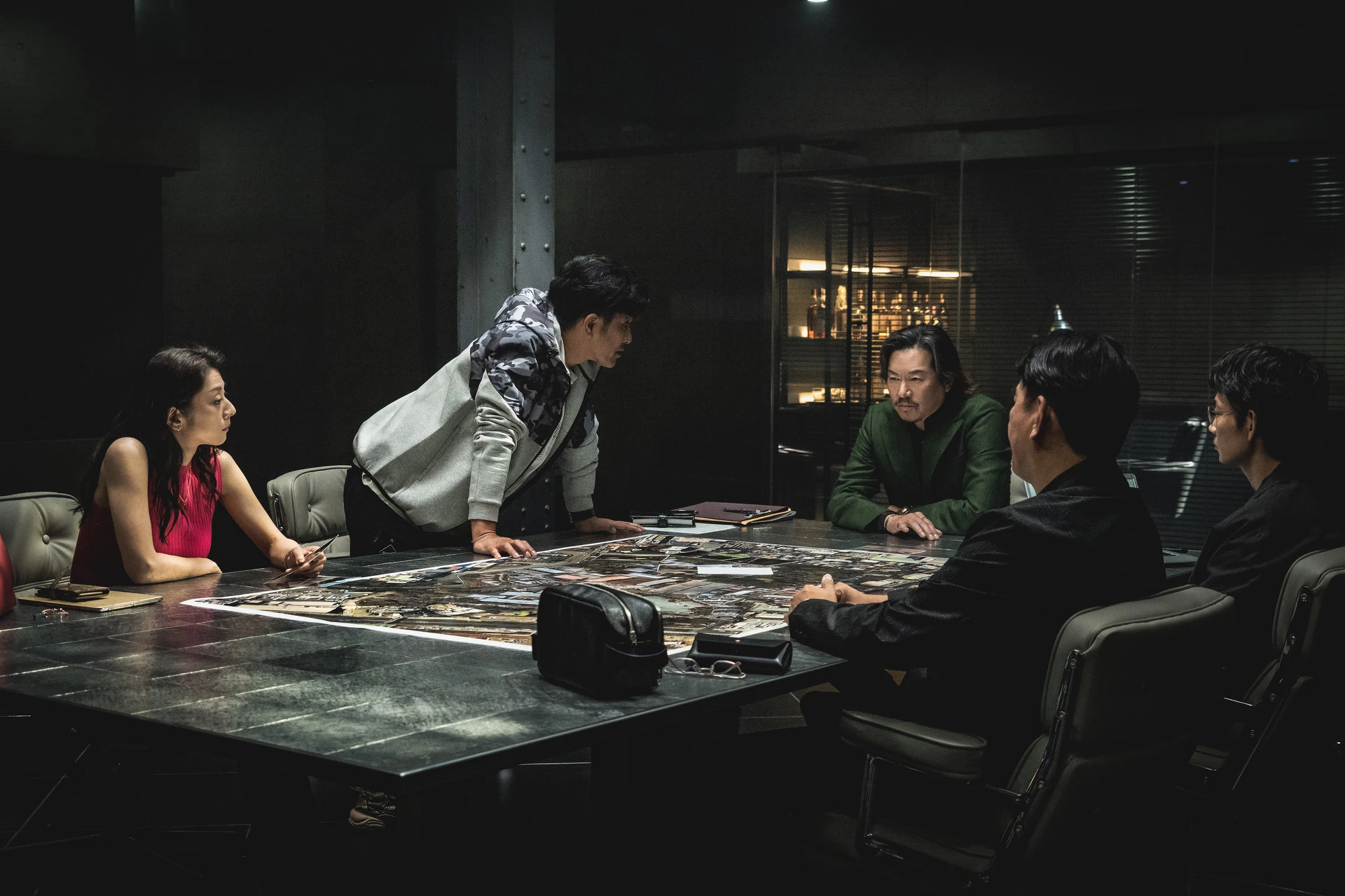 Netflix『地面師たち』プロデューサーに聞く　「次が気になって仕方ない」の作り方