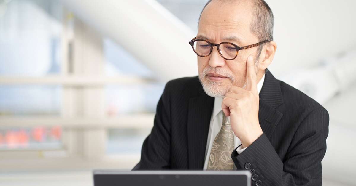 60代の正社員「人事評価が適用されない」　しかし5割前後が「仕事に満足」、なぜ？