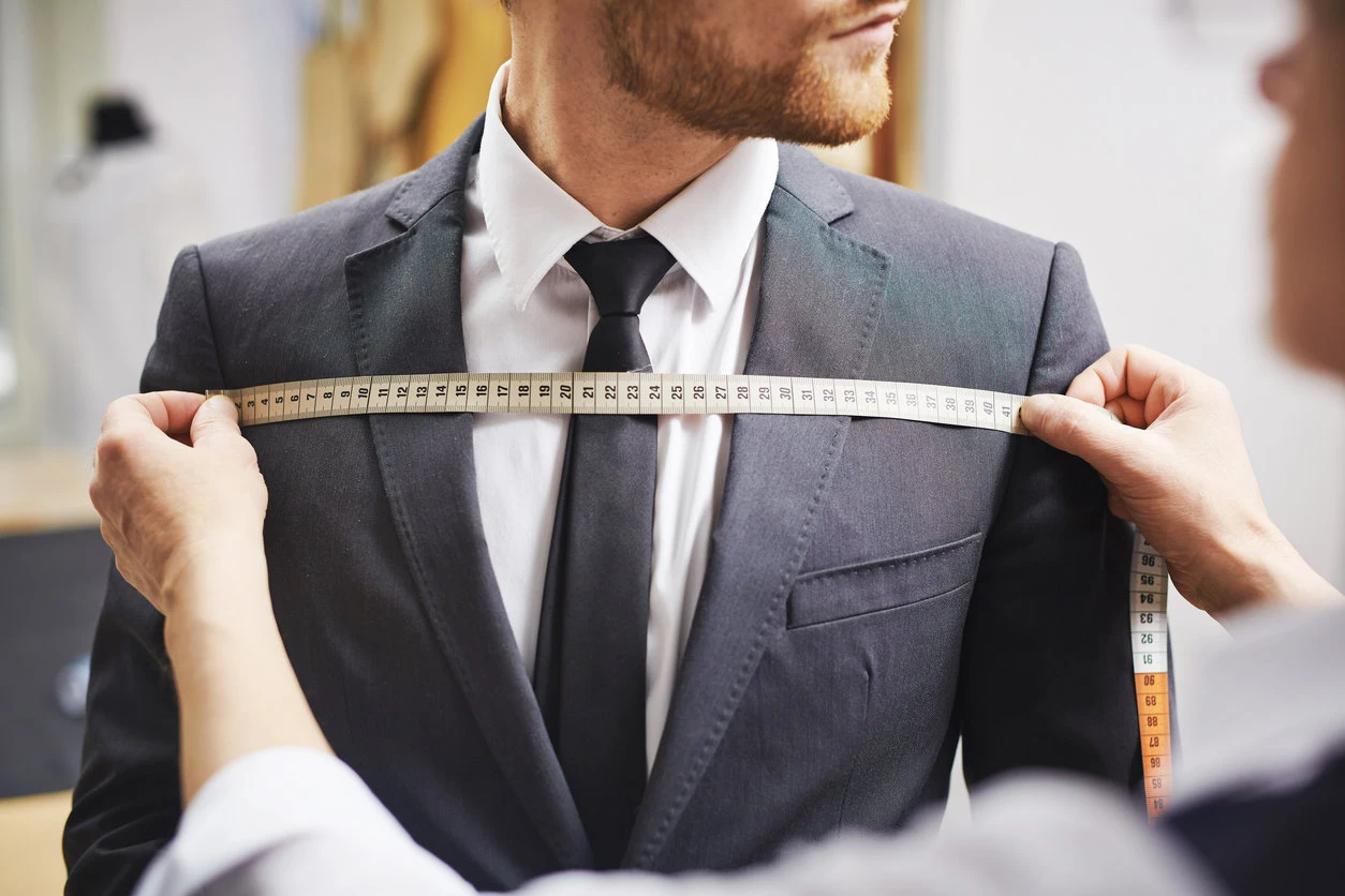 紳士服7社「オーダースーツ」好調　営業利益6％増