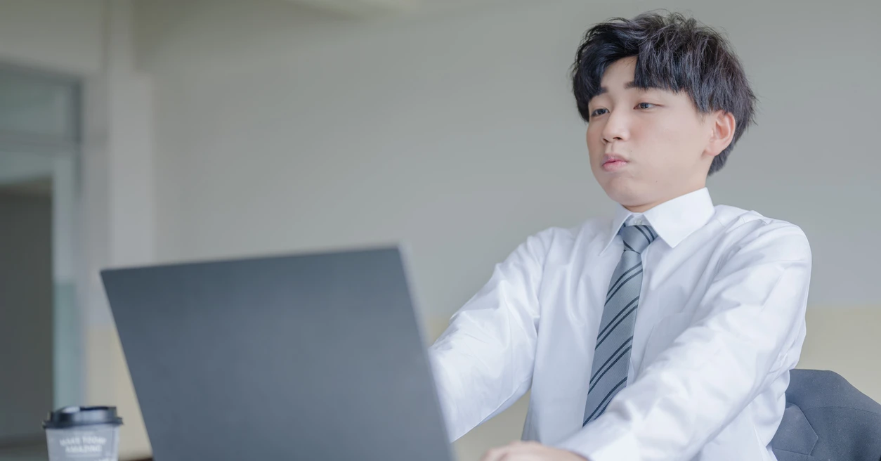 上司に言われてやる気が下がる言葉　「いいからやって」「常識でしょ？」……1位は？