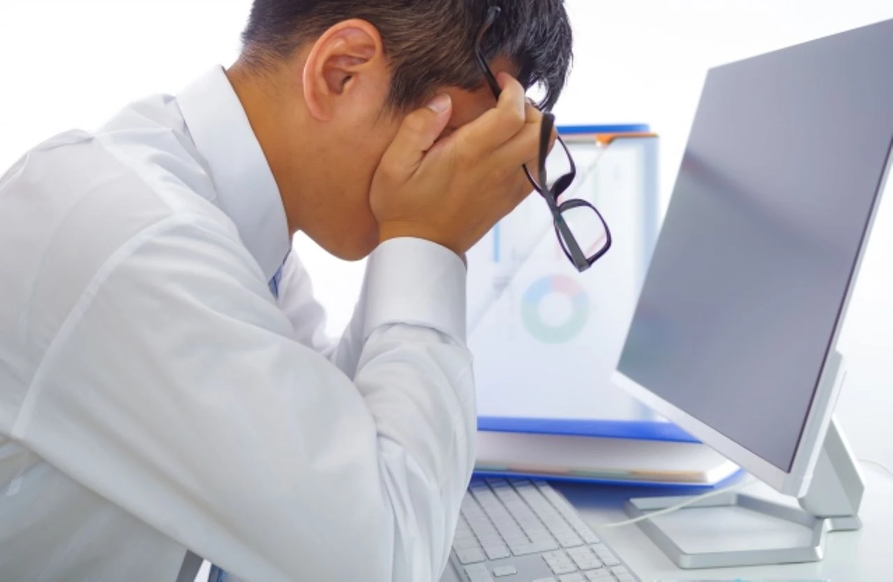 経費承認「差し戻し率」21.7％　担当者が苦しむ“ストレス”とは？