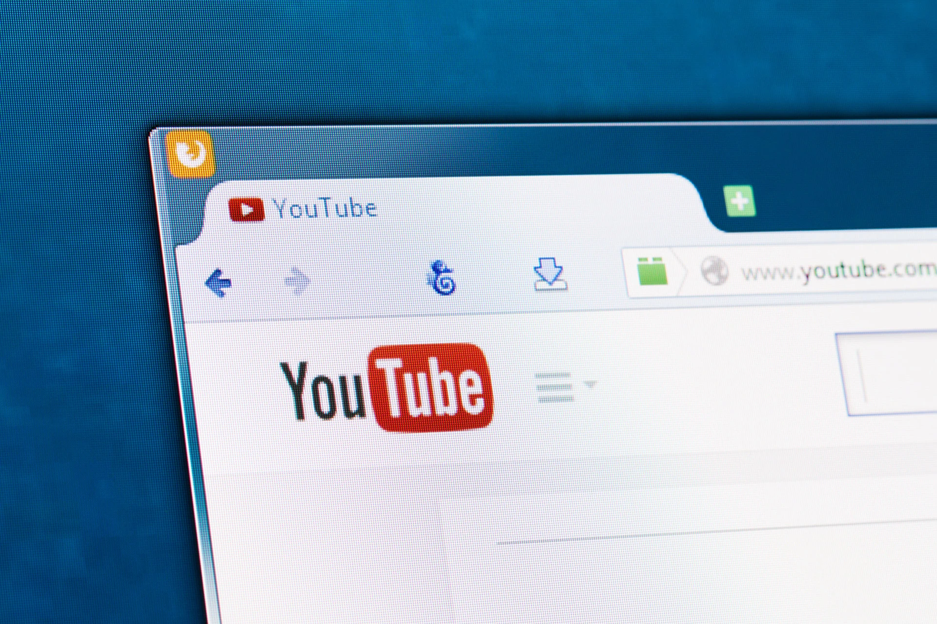 YouTube、AI生成コンテンツを「収益化の対象外」に　その裏にある3つの意図