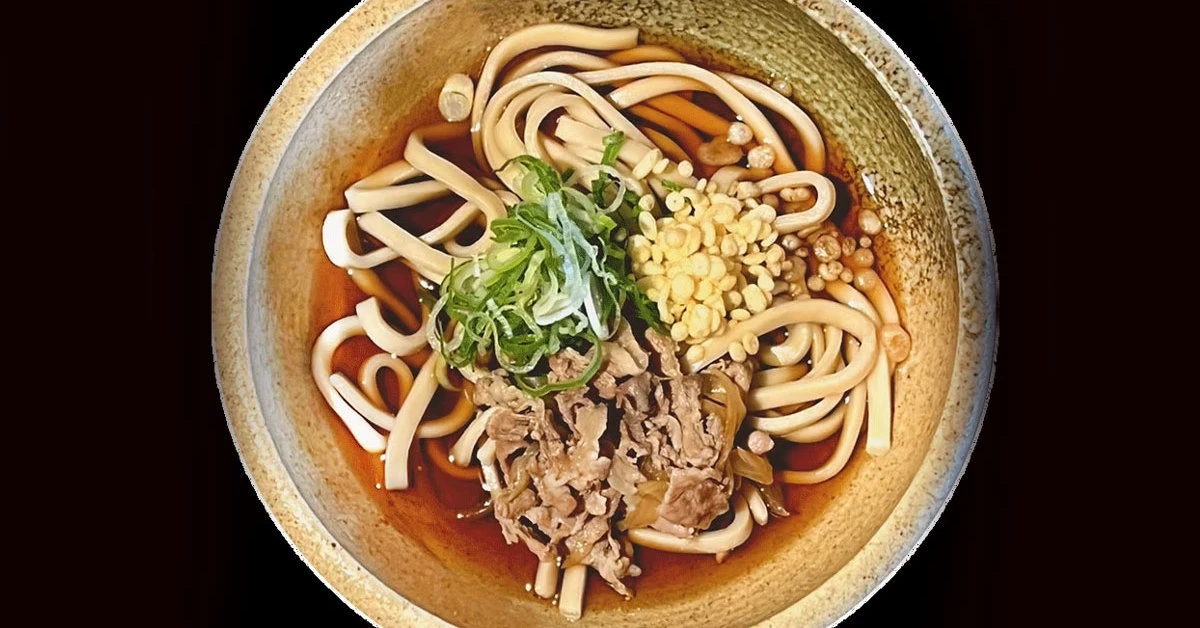 「24時間・完全セルフ」大阪のうどん店、オープン3年でどうなった？　売上半分でも4つの成果