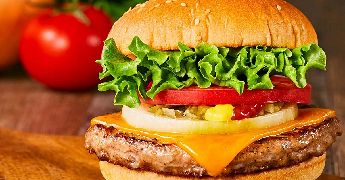 フレッシュネスバーガーはなぜ伸び悩むのか　立ちはだかる「中途半端」の壁