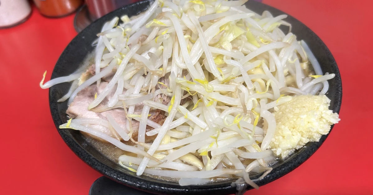 なぜラーメン二郎は信者を生むのか　支配と服従がもたらす“中毒性”の正体