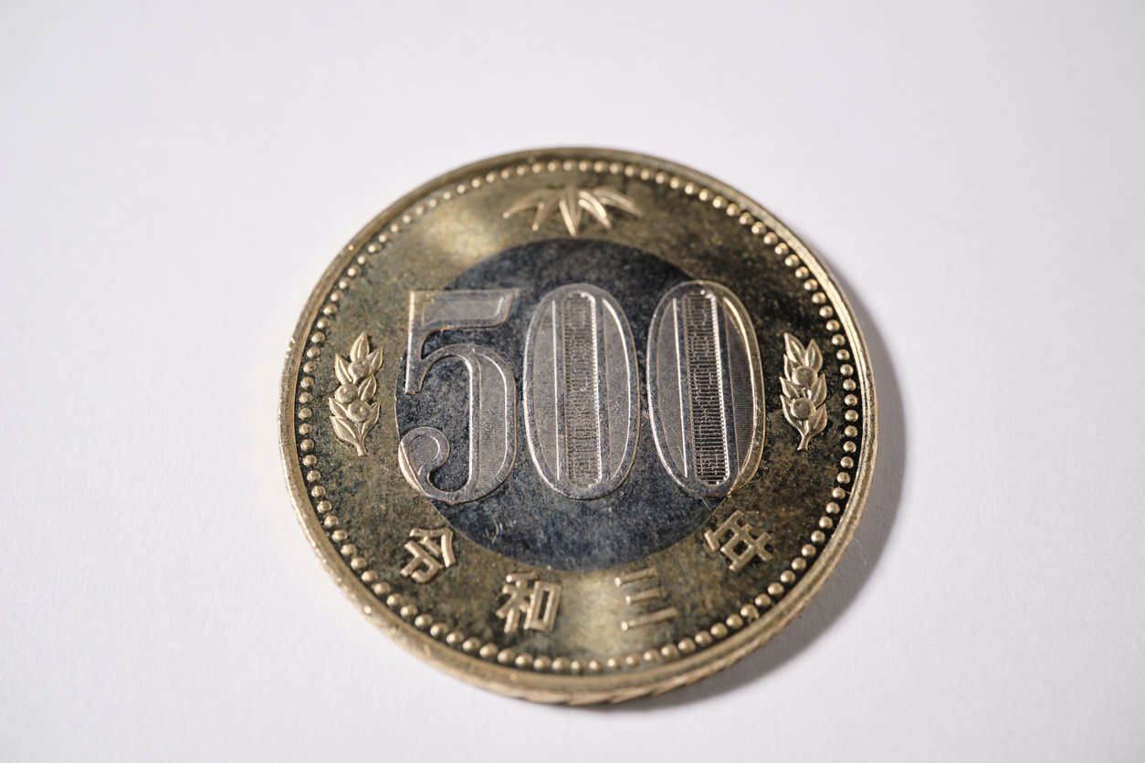 無印、3COINS、ダイソーが大激突　雑貨店「500円戦争」のゆくえ