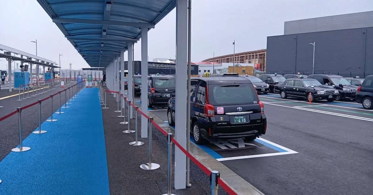 駐車場は使われず、バスも閑散　万博インフラに見る「投資と成果」のギャップ