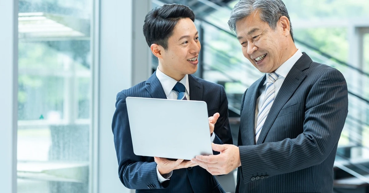 働く高齢者の8割超「誰かの助けが必要」　DXの裏で深刻化する「デジタルの壁」問題、乗り越える「2つの方法」は？
