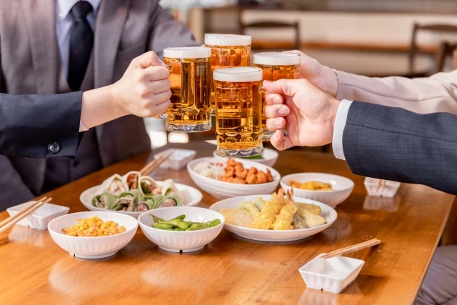 居酒屋の倒産、過去最多ペースに　抜け出せない「悪循環」の正体