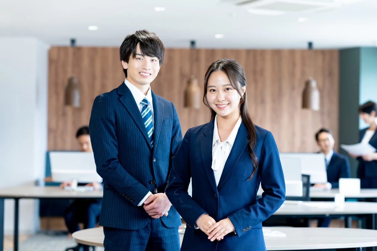 初任給「30万円」に上昇→「新卒減らそう」問題が発生!?　背景に「中途増やそう」「AIでいいじゃん」の声